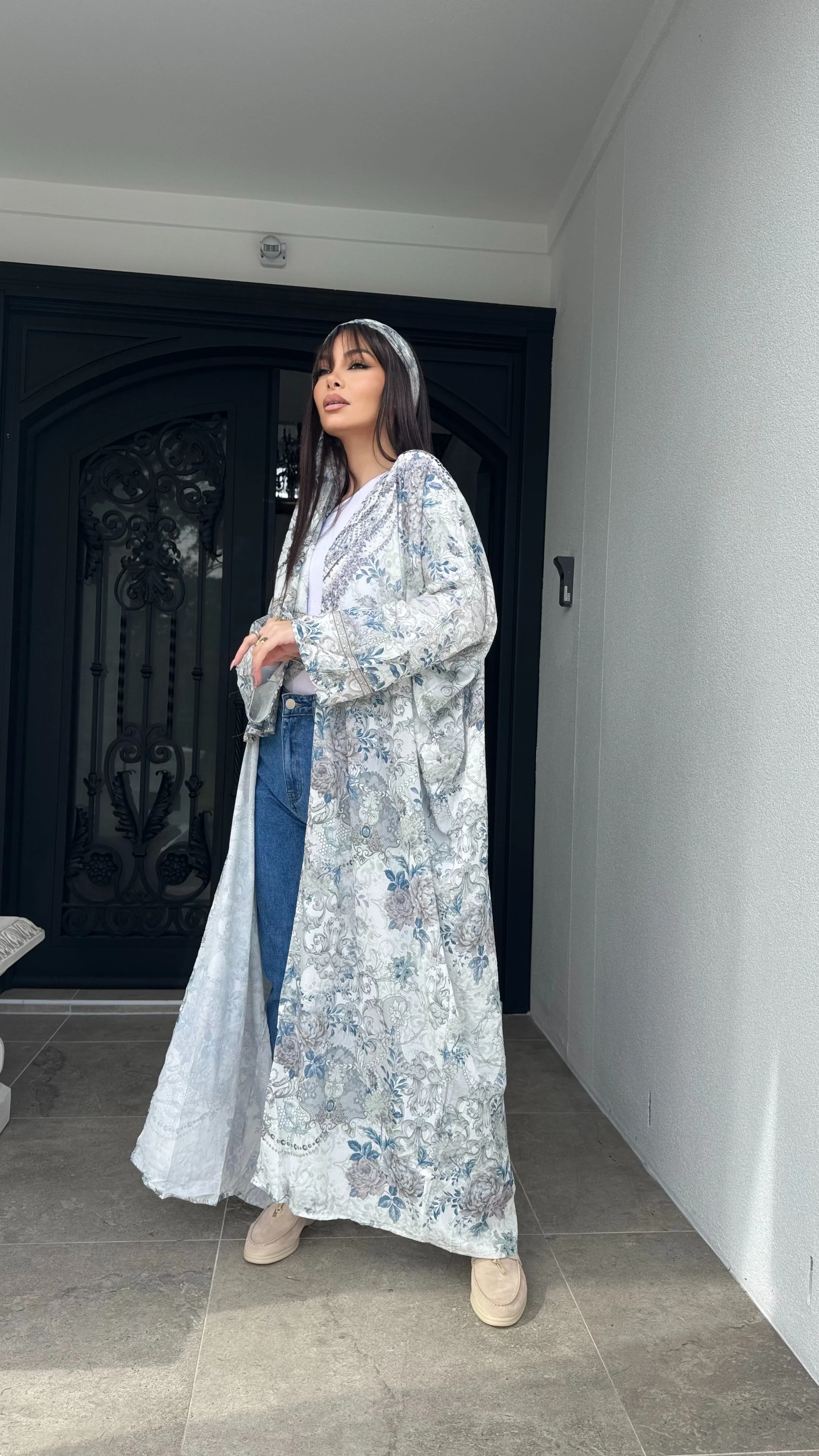 Blue rose Cape - Image 4