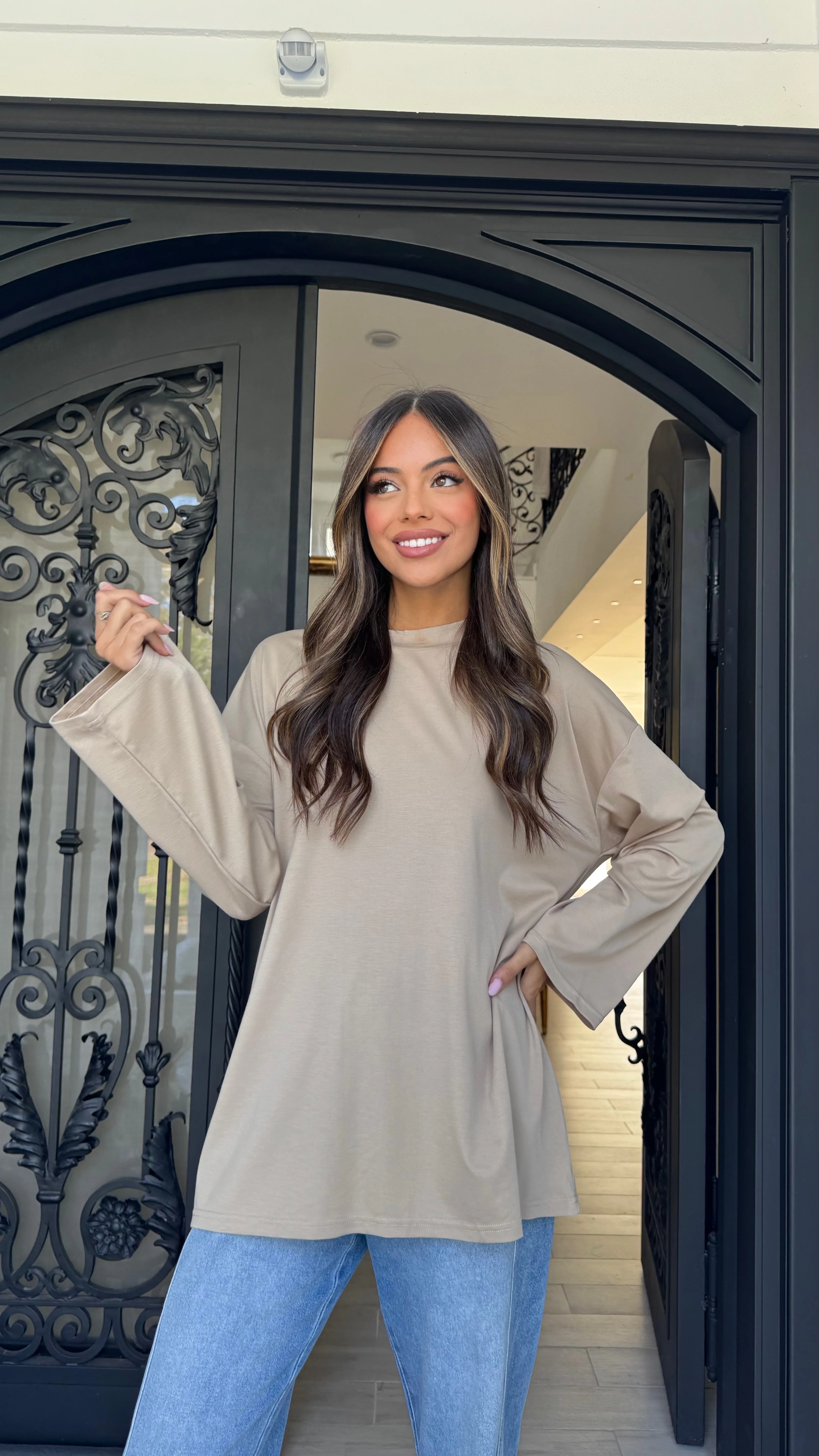Essential long sleeve tee - Image 4