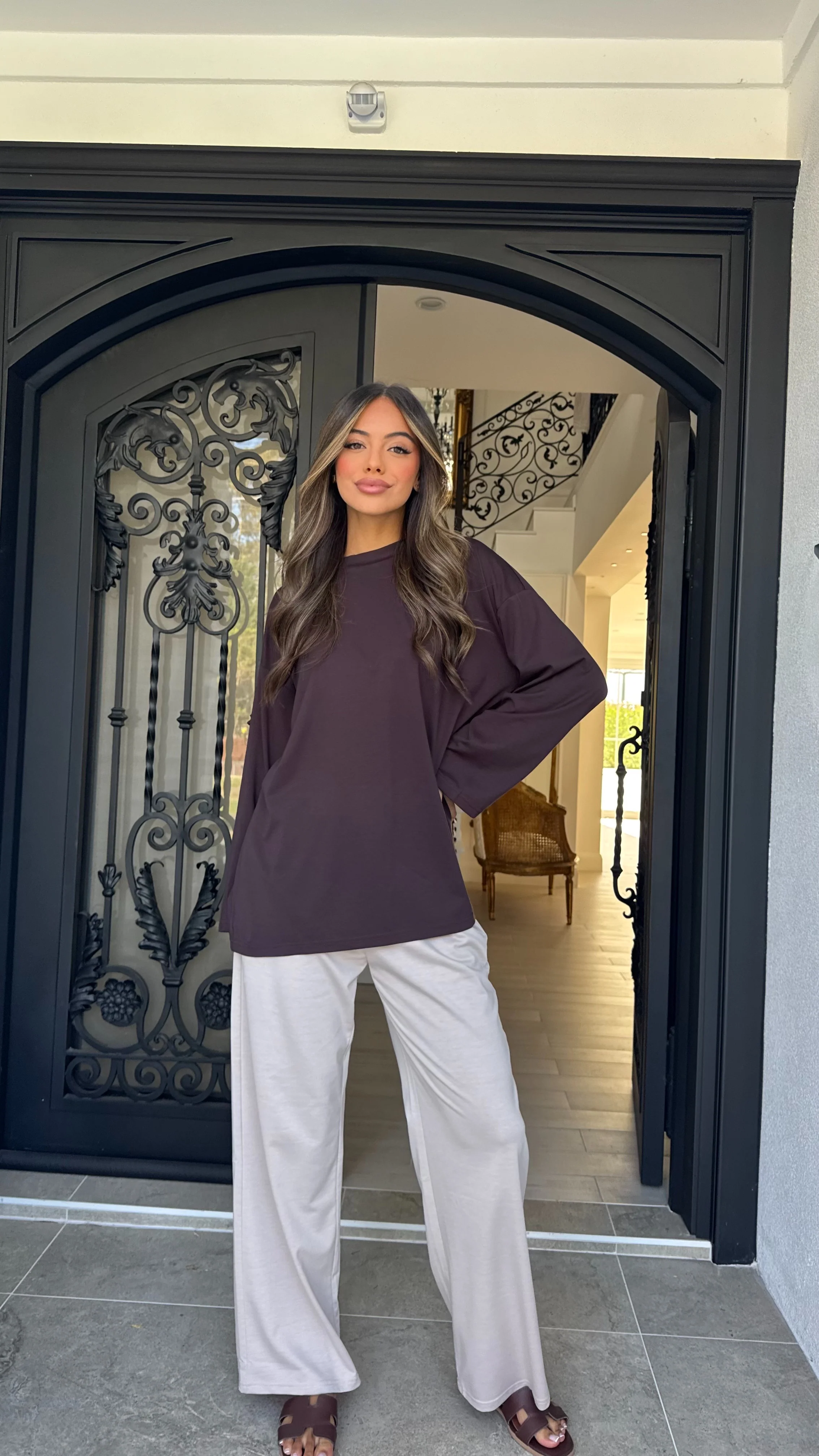 Essential long sleeve tee - Image 6