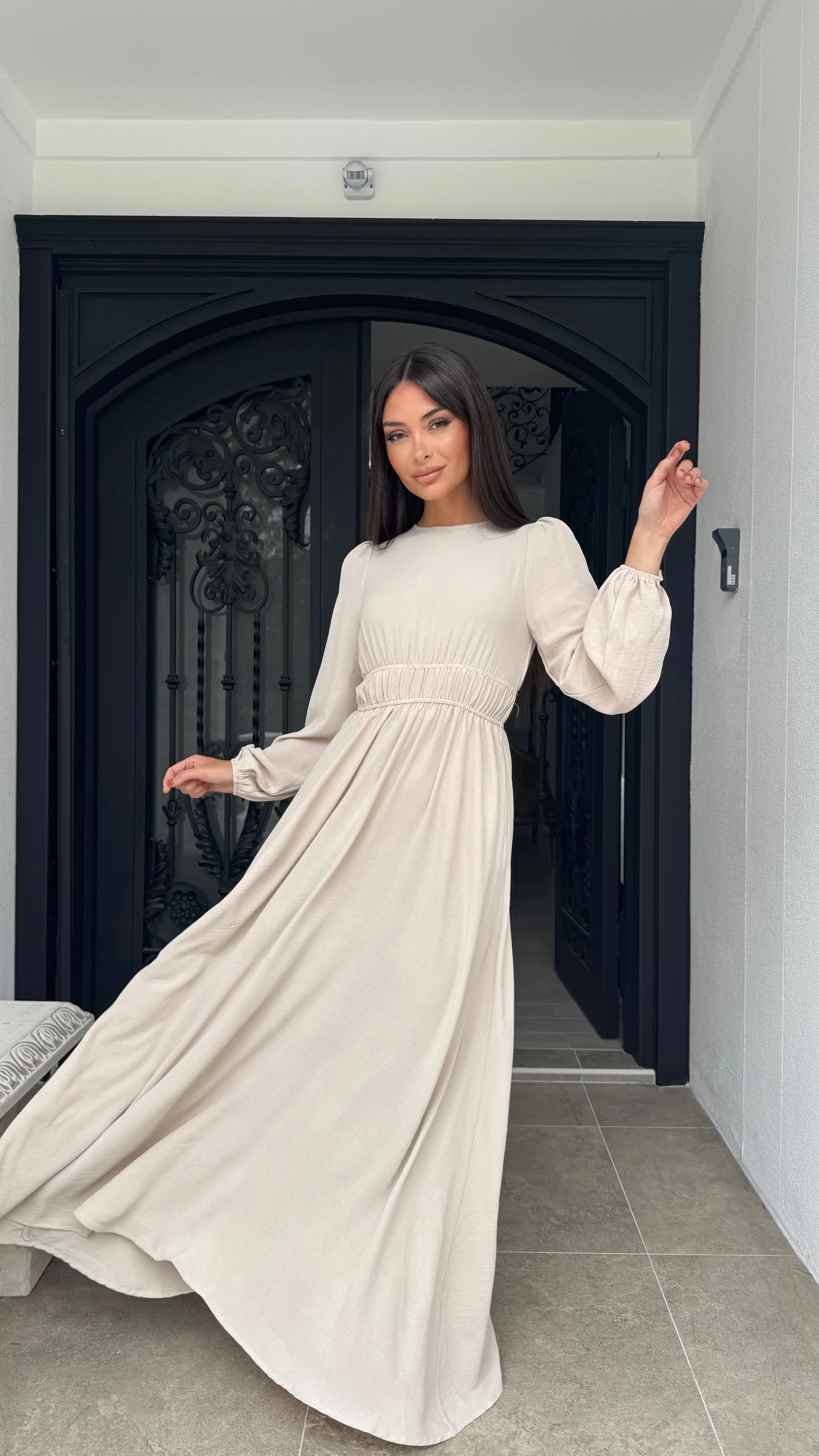 Flowy Dress - Image 4