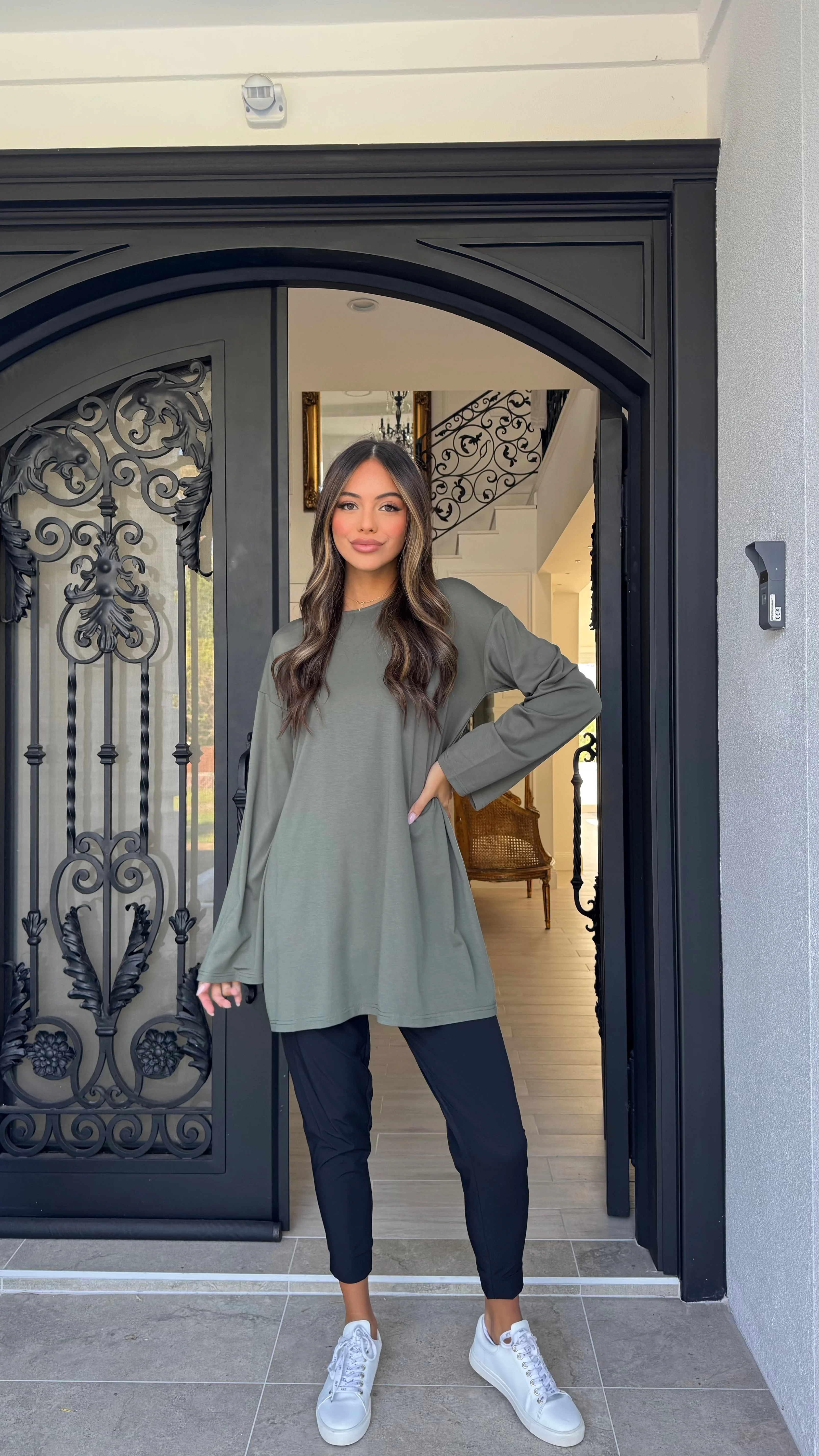 Longline bell sleeve Tee - Image 13
