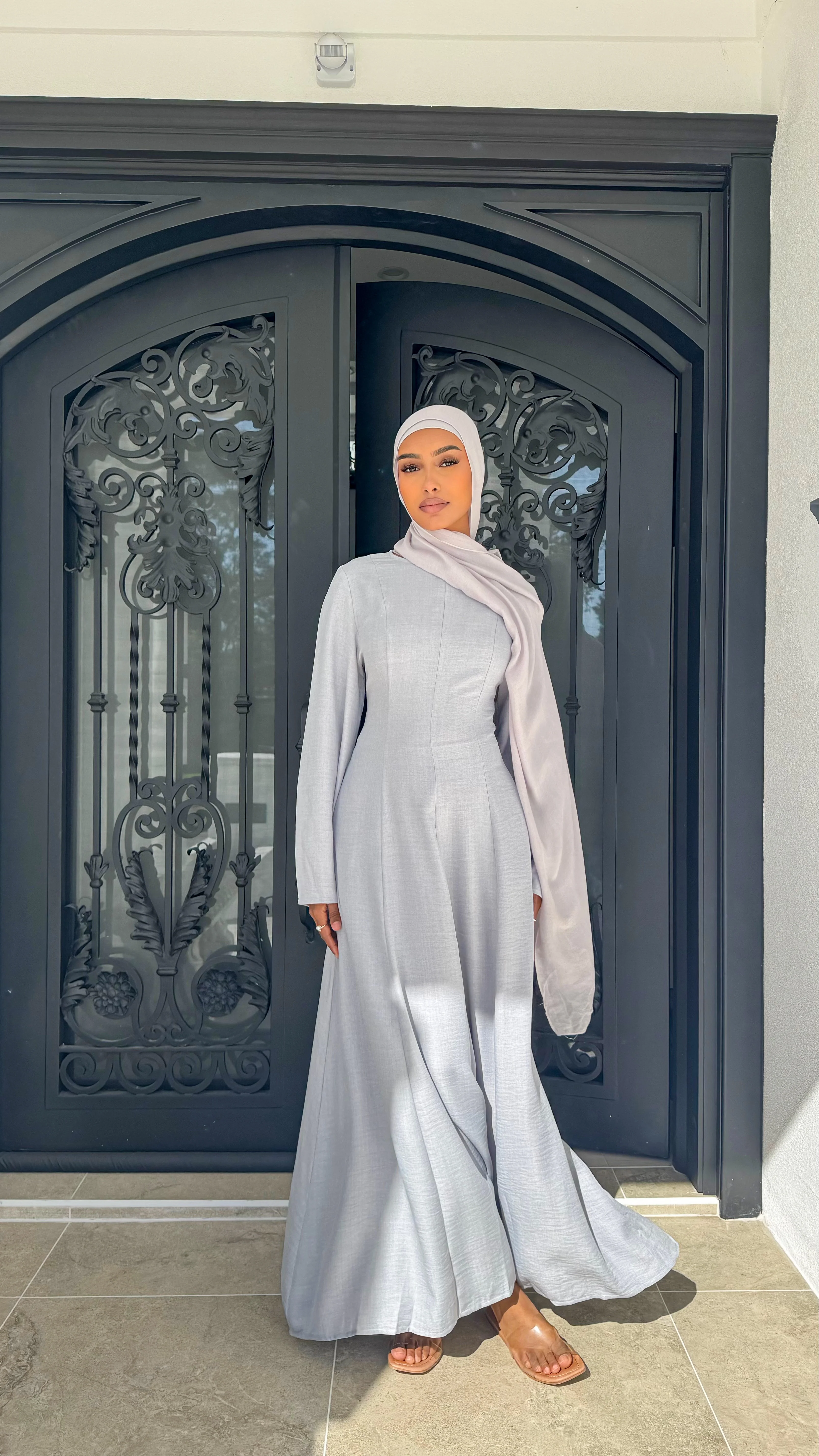 Sara Flow Dress - Image 3