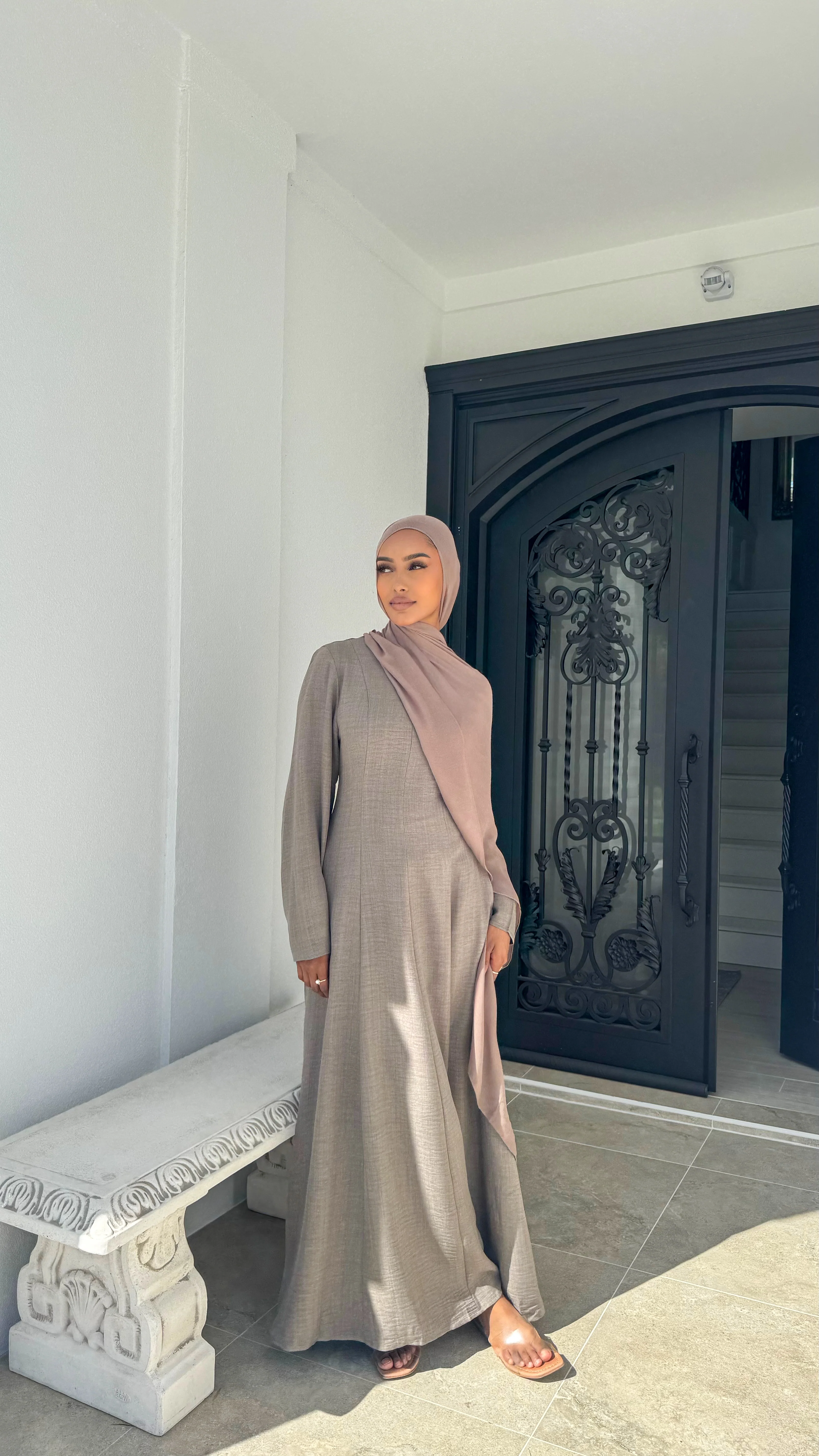 Sara Flow Dress - Image 7