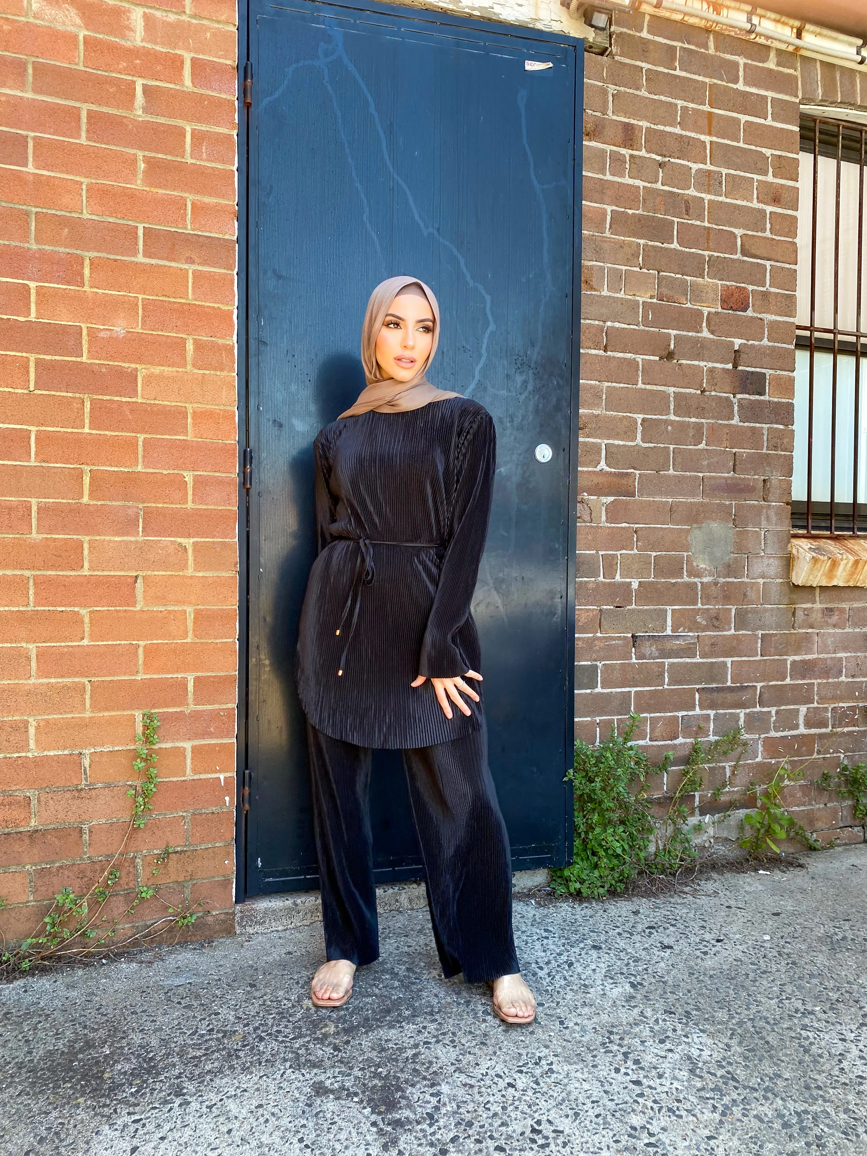 Satin Pleat Set - Image 5