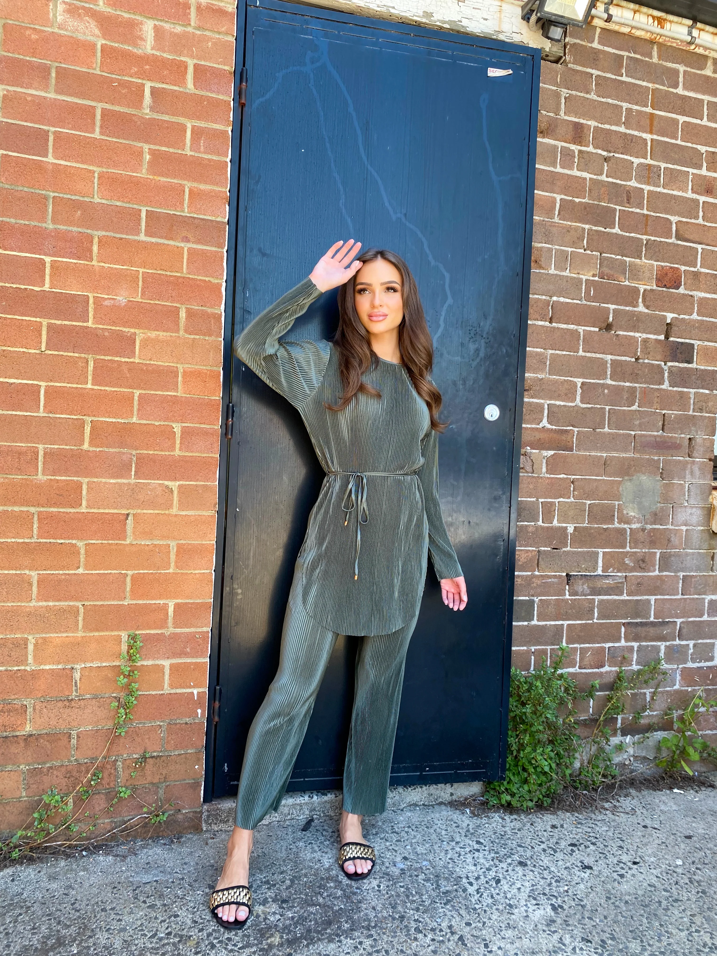 Satin Pleat Set - Image 6